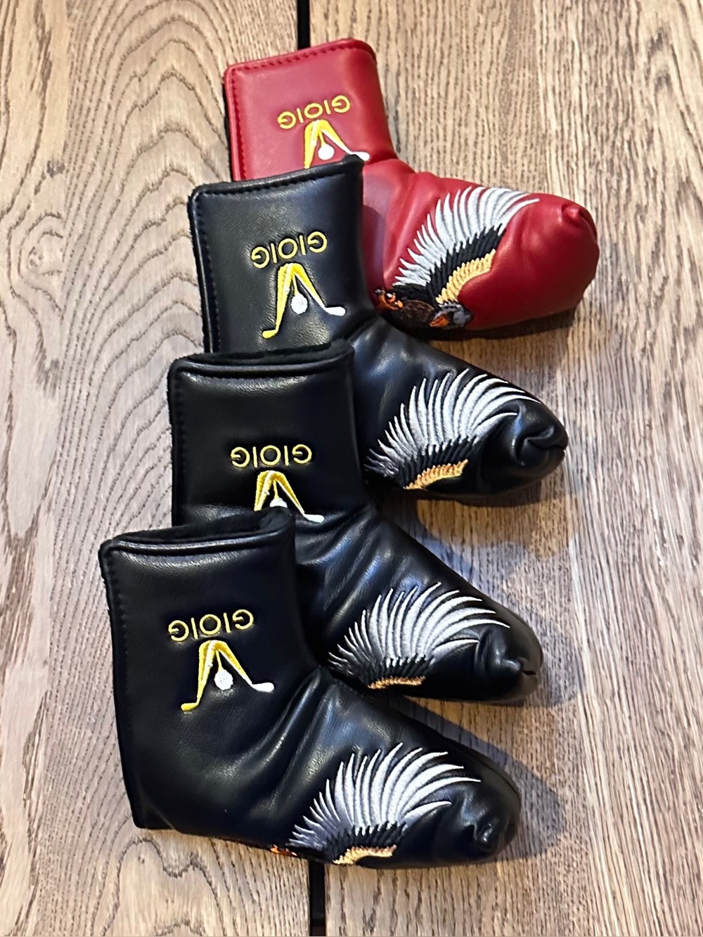 NWOT. GIOIG BUNDLE OF 4 leather blade putter headcovers